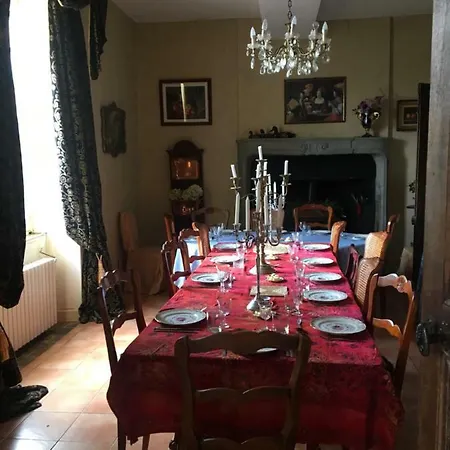 Le Vieux Presbytere *